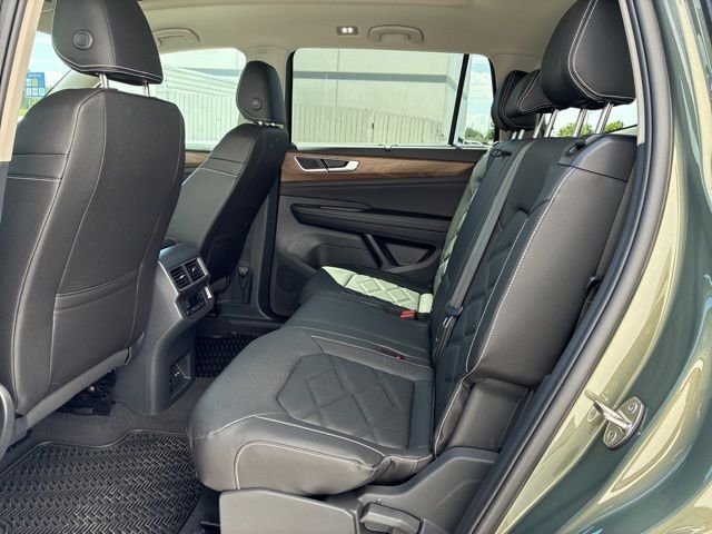 New 2026 Avocado Green Volkswagen 2.0T SE w/Technology image 7