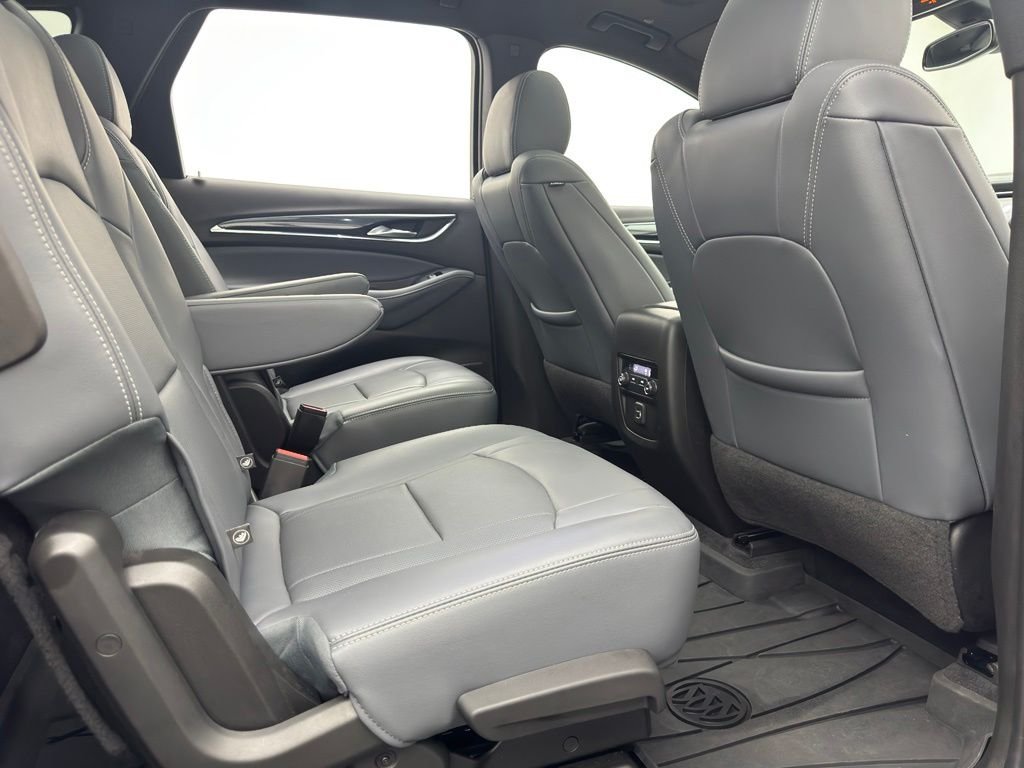 Used 2023 Ebony Twilight Metallic Buick Essence image 40