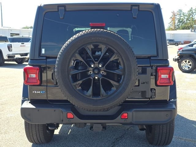2021 Jeep Wrangler 4xe Unlimited Sahara photo 4