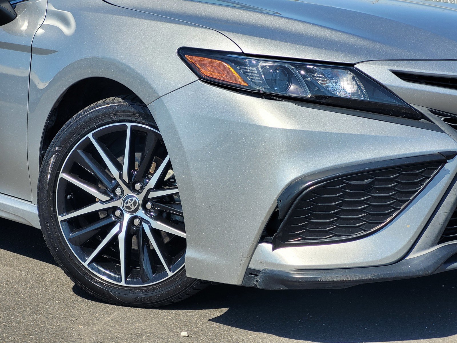 Used 2021 Celestial Silver Metallic Toyota SE image 3