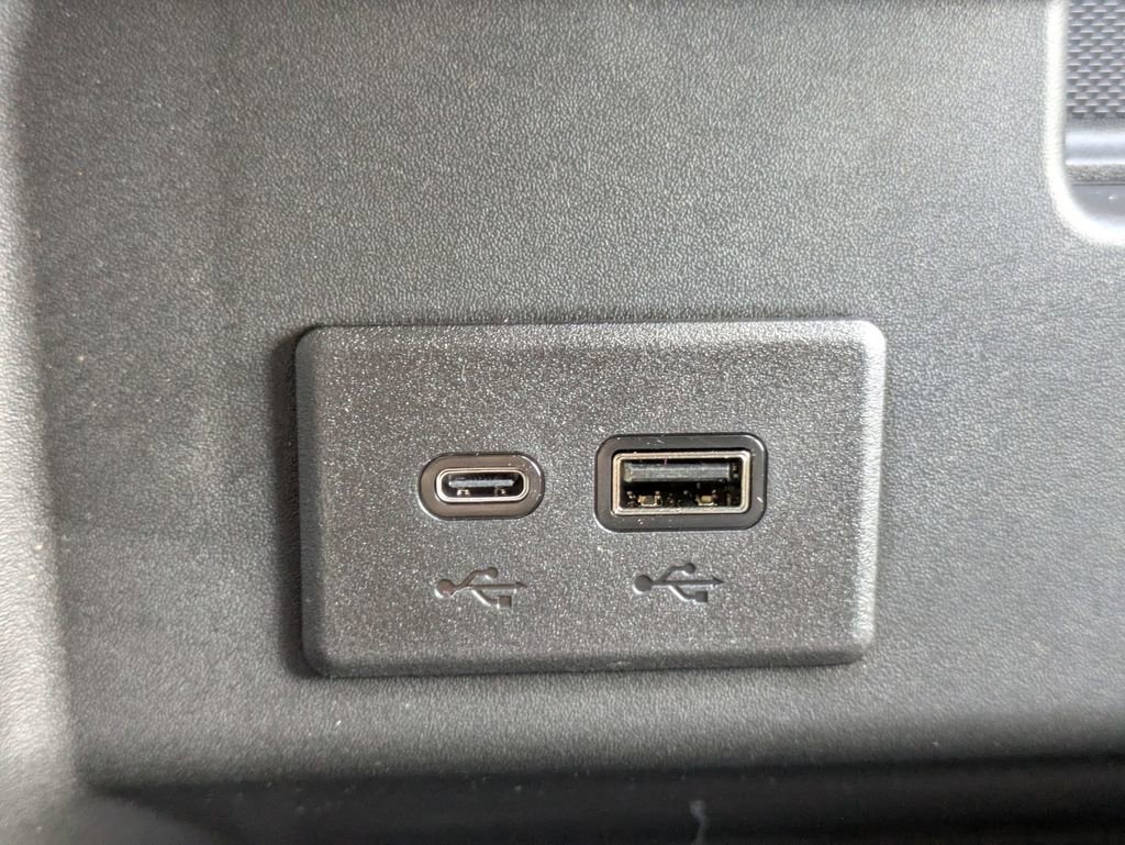 2025 Chevrolet Silverado 1500 LT - Photo 28
