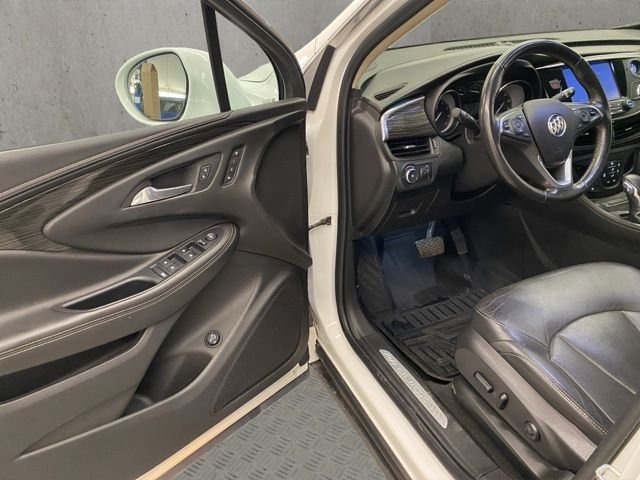 Used 2017 White Buick Essence image 19