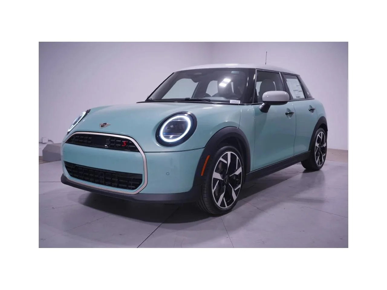 2027 MINI Hardtop 4 Door
