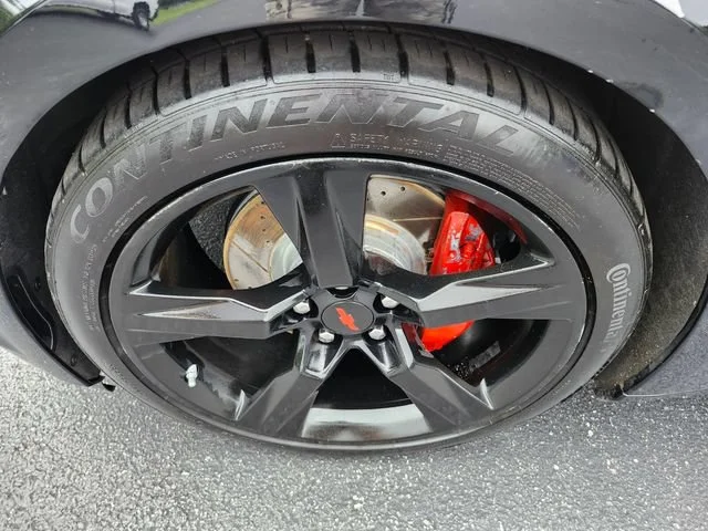 Used 2018 BLACK Chevrolet 1SS image 23