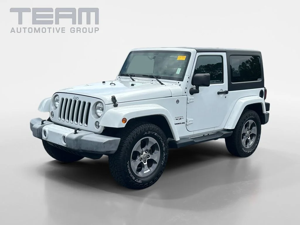 Used 2016 White Jeep Sahara image 3