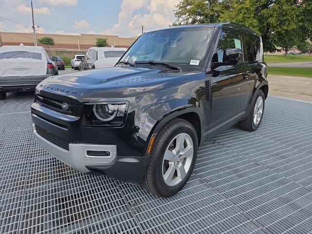 2025 Land Rover Defender 90 S