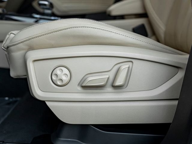 Used 2023 Glacier White Audi 45 S line Premium image 17
