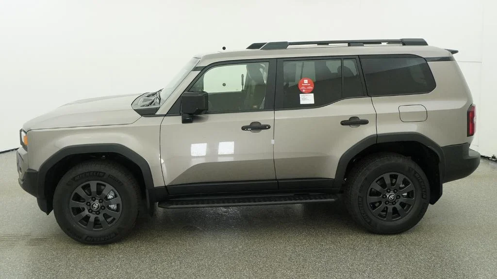 New 2027 Meteor Shower Toyota Land Cruiser image 18