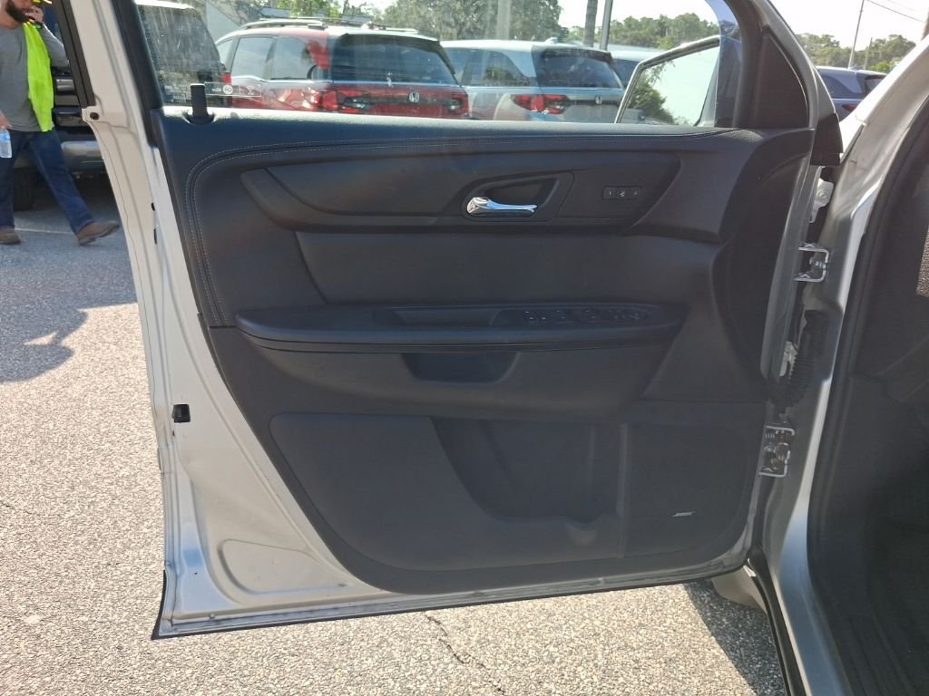 Used 2016 Silver Chevrolet 2LT image 24
