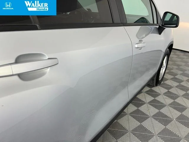Used 2022 Silver Chevrolet LS image 11