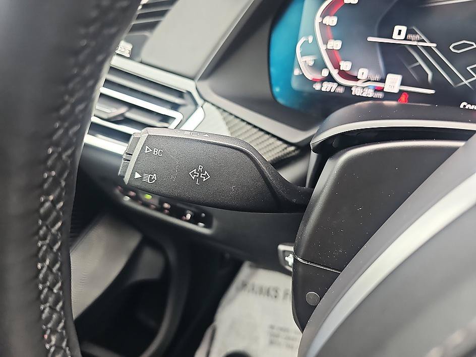 Used 2021 Black Sapphire Metallic BMW M50i image 21