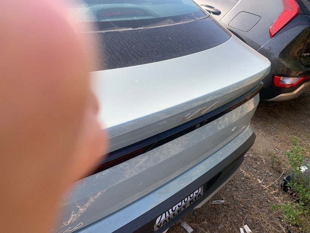 Used 2025 Gray Kia LXS image 6