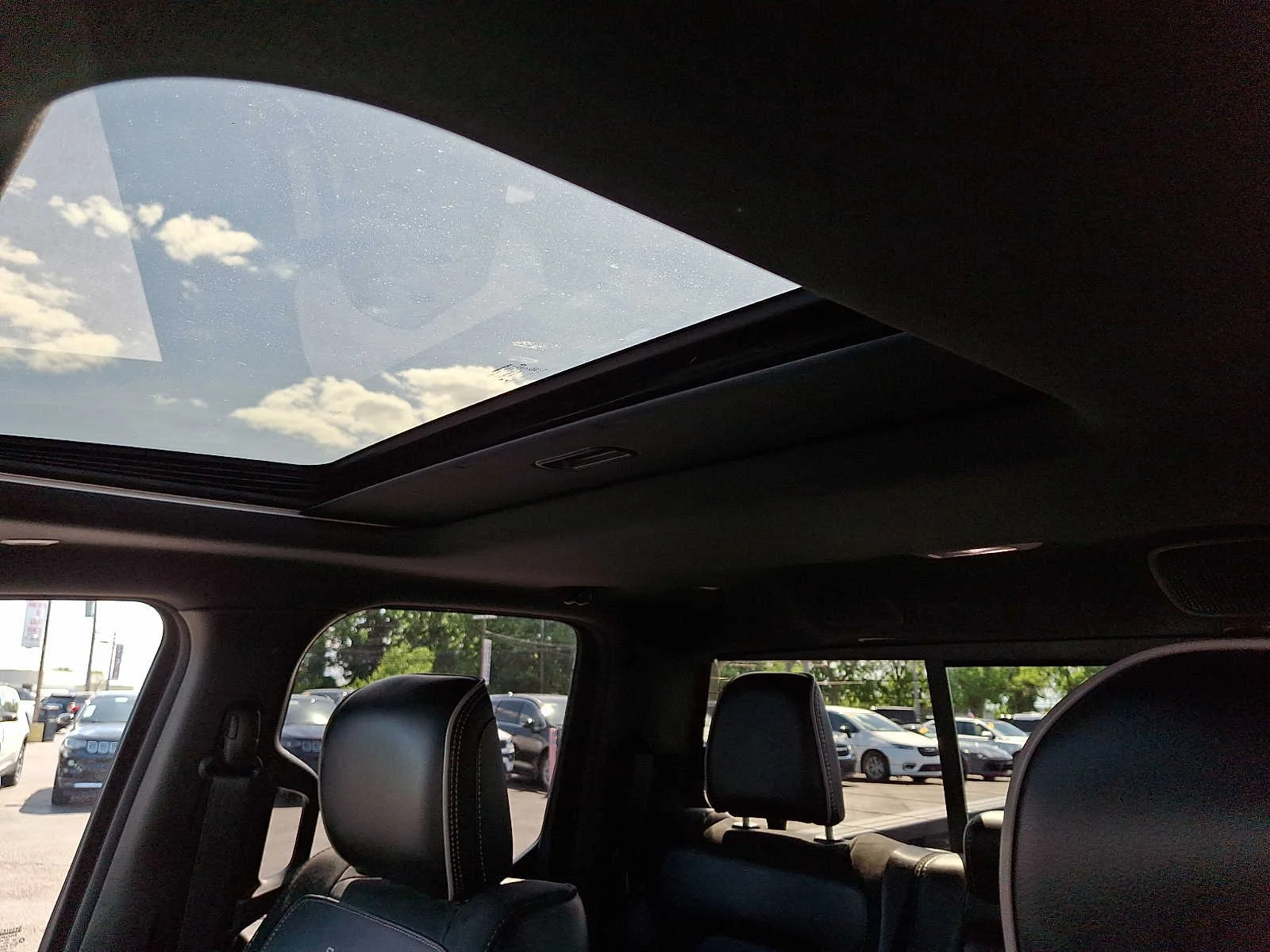 Used 2019 Maximum Steel Metallic Clearcoat Ram Laramie image 14