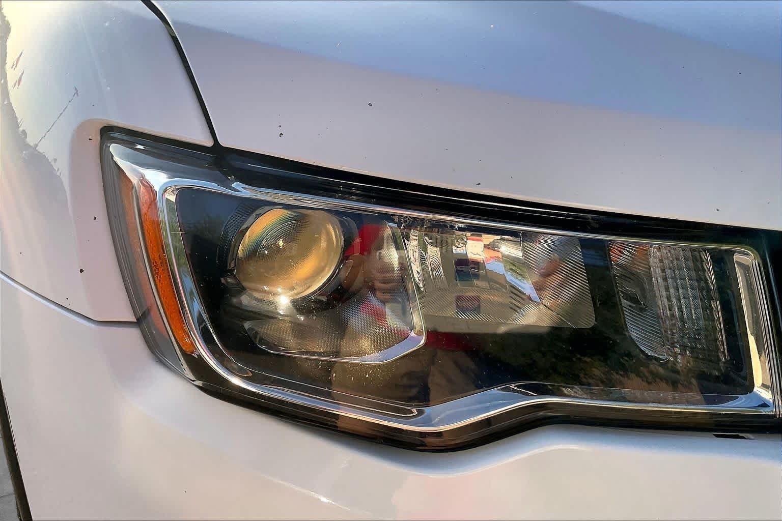 Used 2017 Bright White Clear Coat Jeep Limited image 25