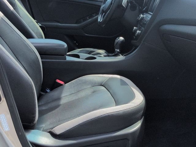 Used 2011 Silver Kia SX image 29