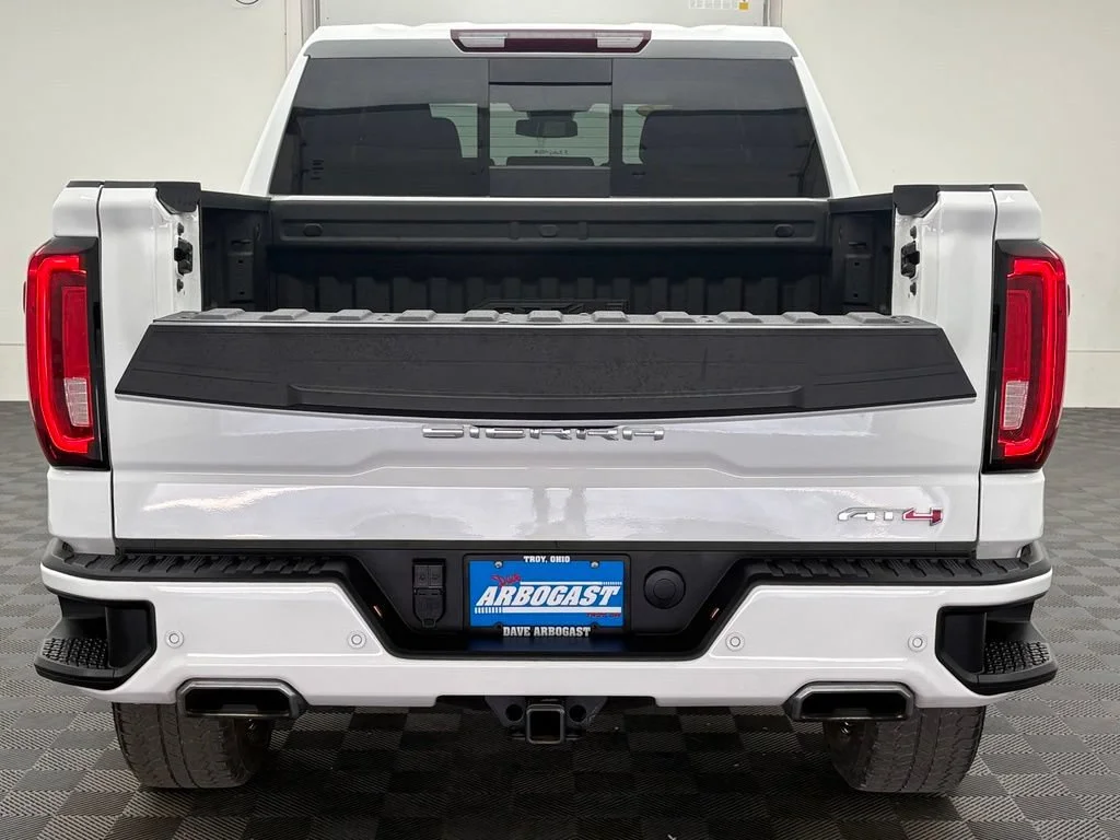 Used 2024 Summit White GMC AT4 image 9