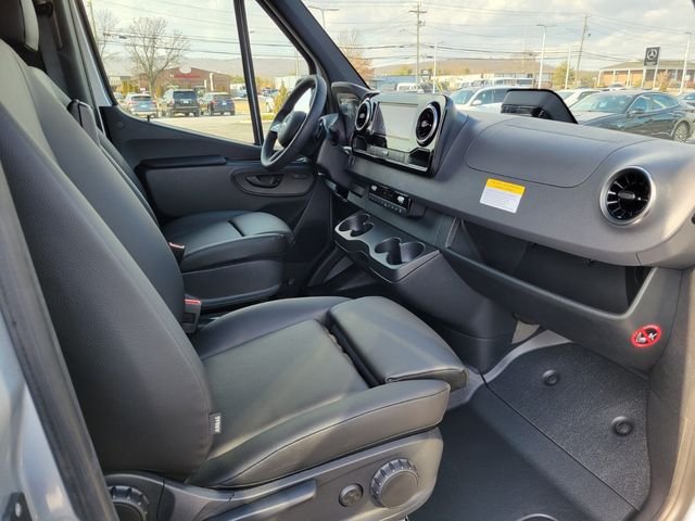 2025 Mercedes-Benz Sprinter Passenger Van Base - Photo 13