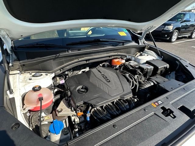Used 2023 White Hyundai SEL image 15