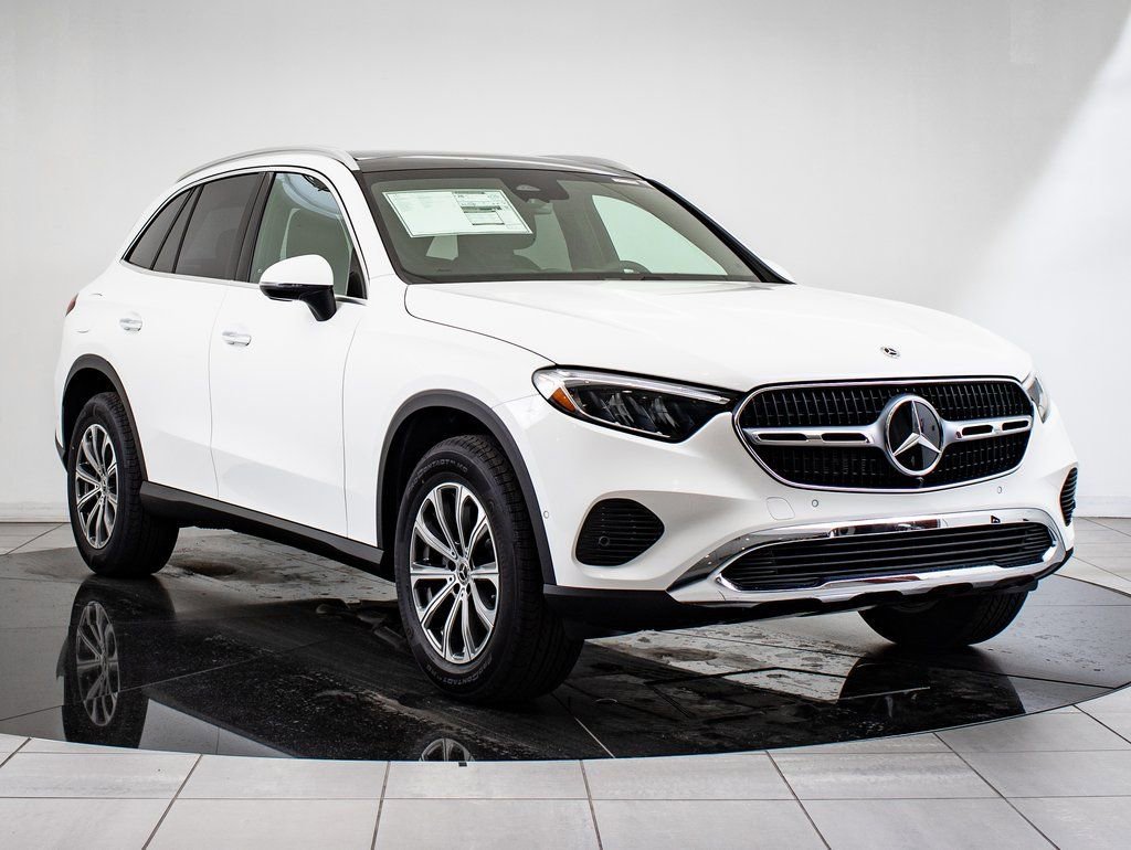 Used 2025 Polar White Mercedes-Benz GLC 300 image 12