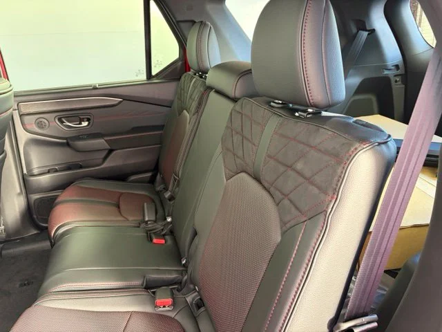 New 2026 Radiant Red Metallic II Honda AWD Black Edition image 27