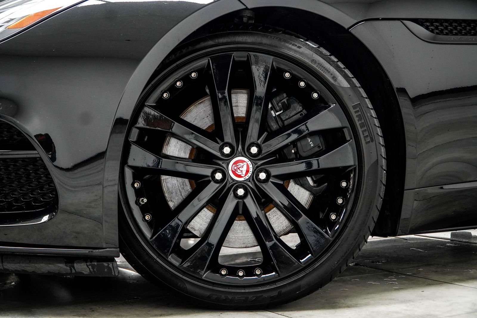 Used 2019 Black Jaguar R image 7