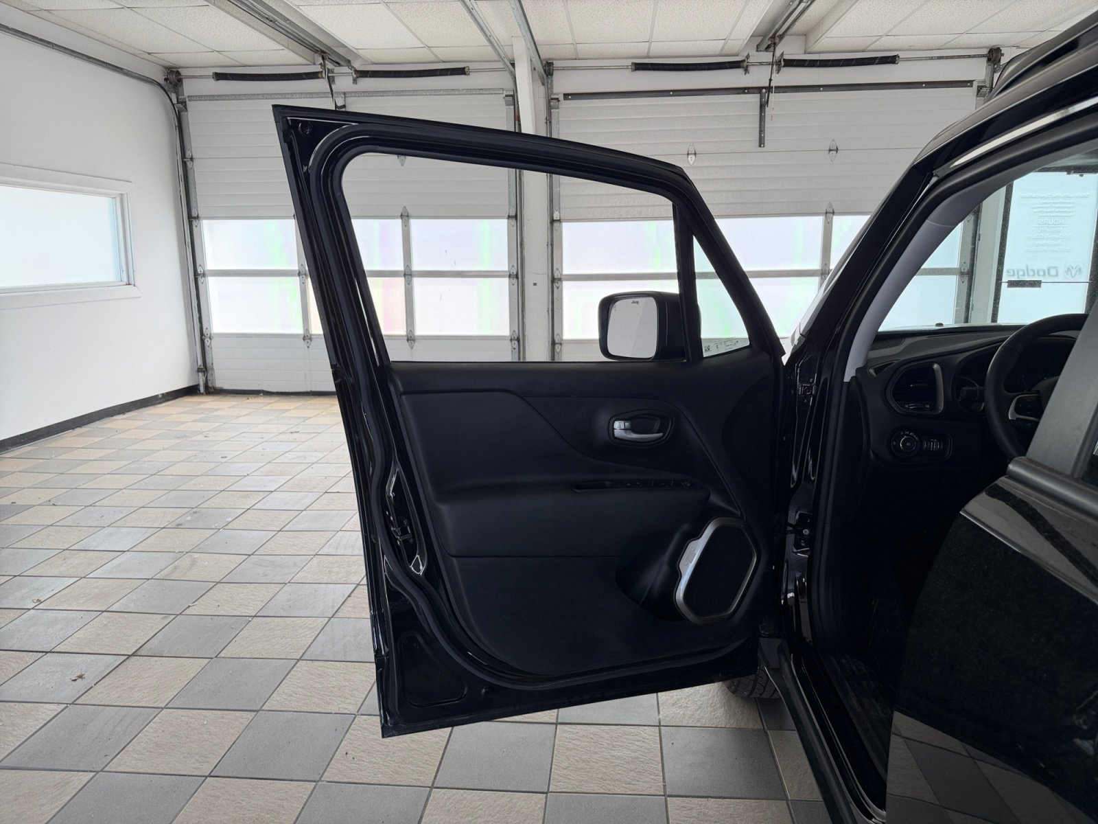 Certified Used 2023 Black Clearcoat Jeep Latitude image 28
