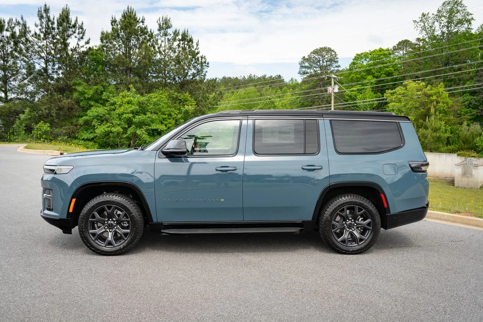 New 2026 Steel Blue Exterior Paint Jeep Upland image 5