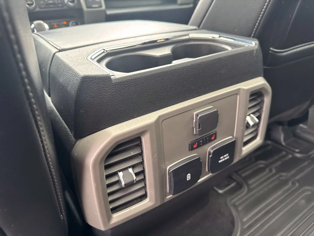 Certified Used 2020 Magnetic Metallic Ford Lariat image 35