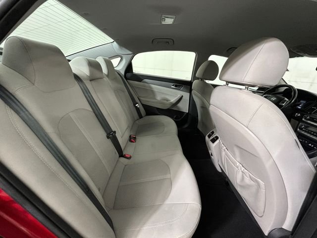 Used 2019 Red Hyundai SEL image 17