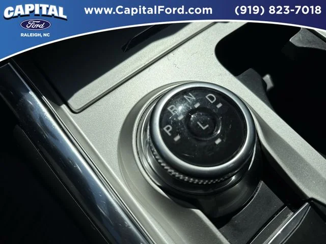 Used 2023 Black Ford XLT image 31