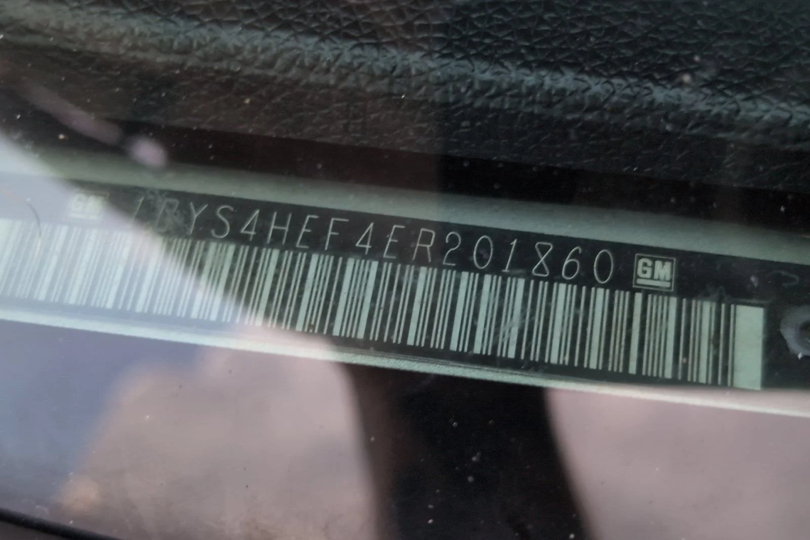 Used 2014 SILVER COAST METALLIC Cadillac Luxury image 11