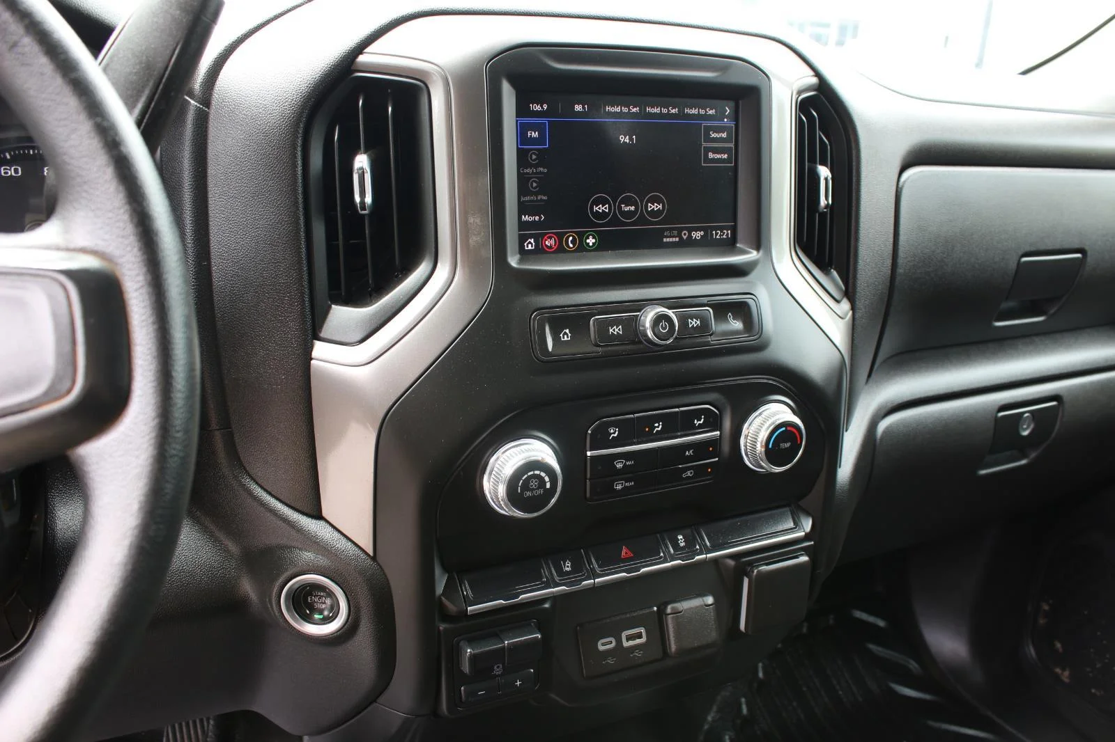 Used 2025 Summit White GMC Pro image 21