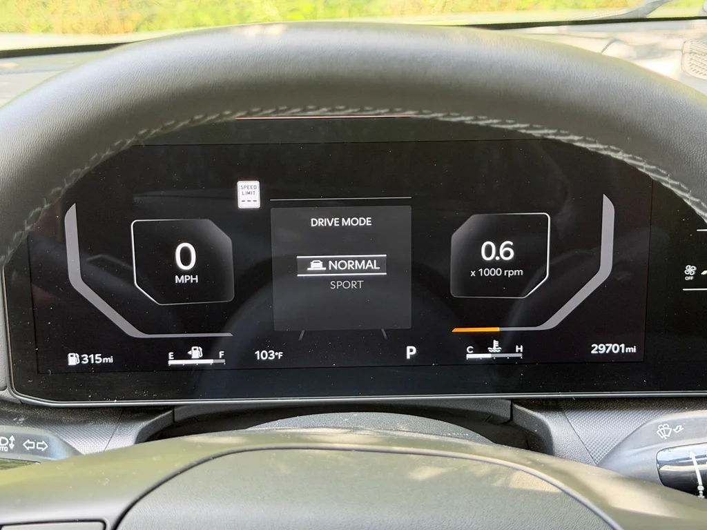 Used 2025 Morning Haze Kia EX image 24