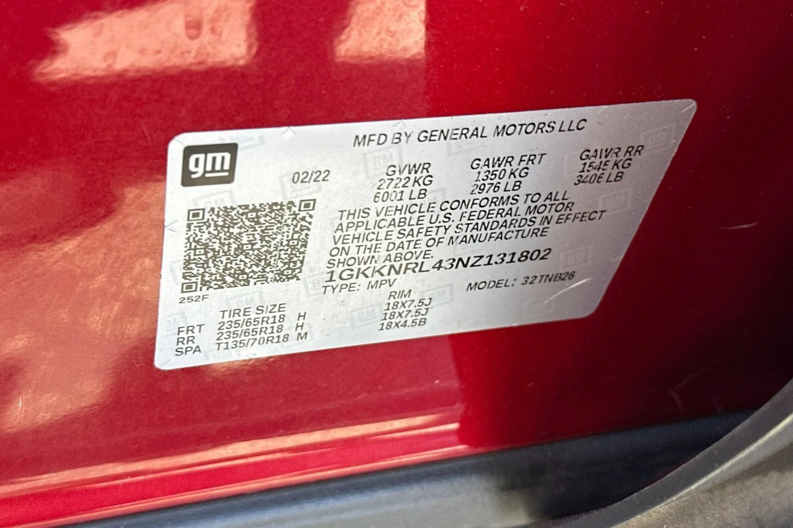 Used 2022 Cayenne Red Tintcoat GMC SLE image 30