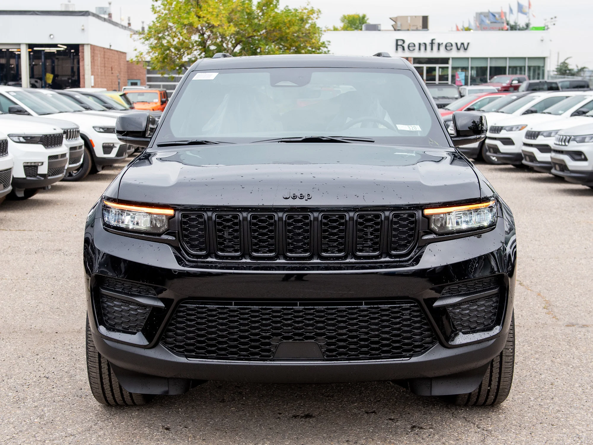 New 2025 Black Jeep Altitude* 4x4, Sunroof, Trailer Tow Group, Heated Leather image 7