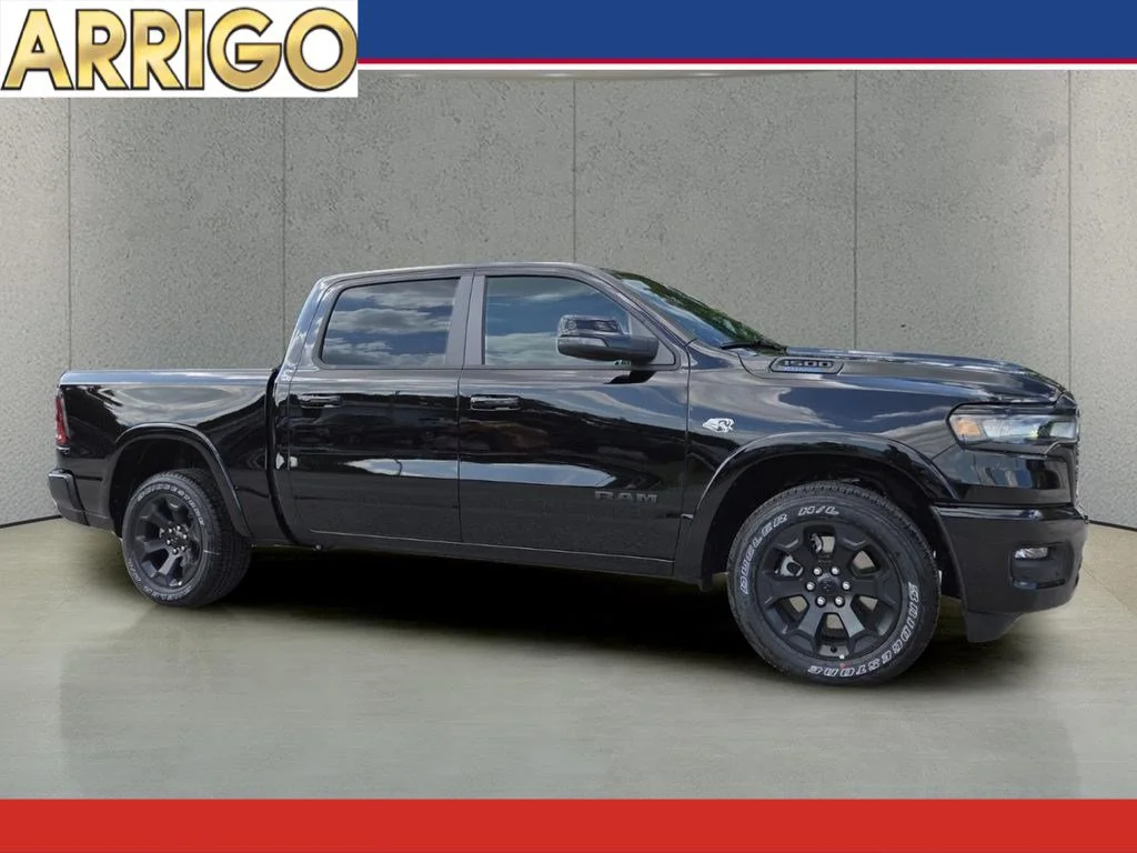 New 2026 Diamond Black Crystal Pearl-Coat Exterior Paint RAM Big Horn image 1