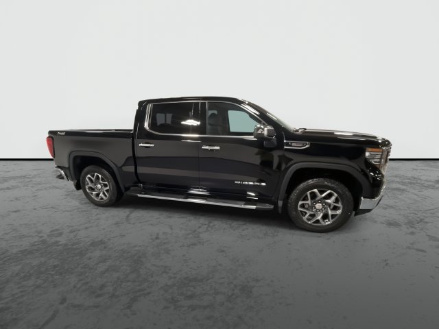New 2026 Onyx Black GMC SLT image 9
