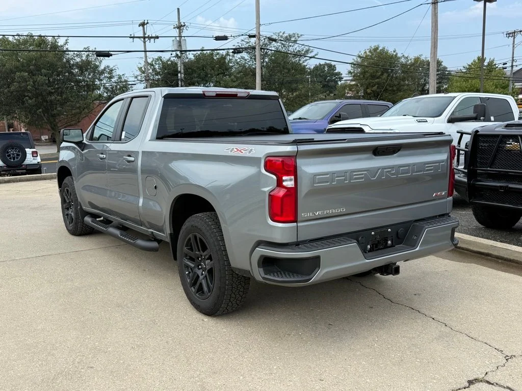 Used 2026 Gray Chevrolet RST image 9