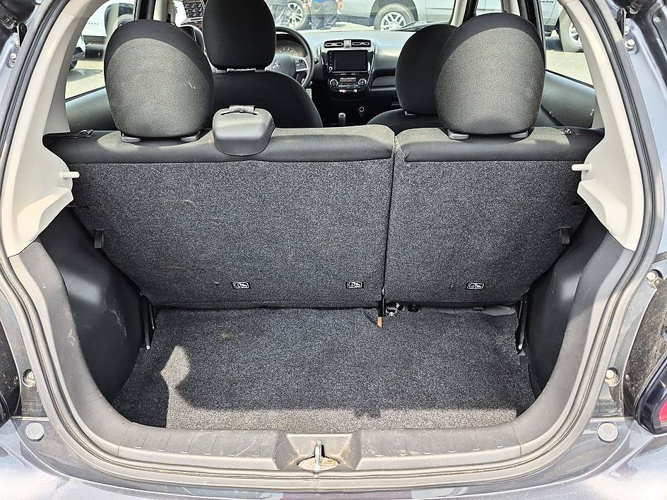 Used 2024 Graphite Gray Metallic Mitsubishi ES image 29