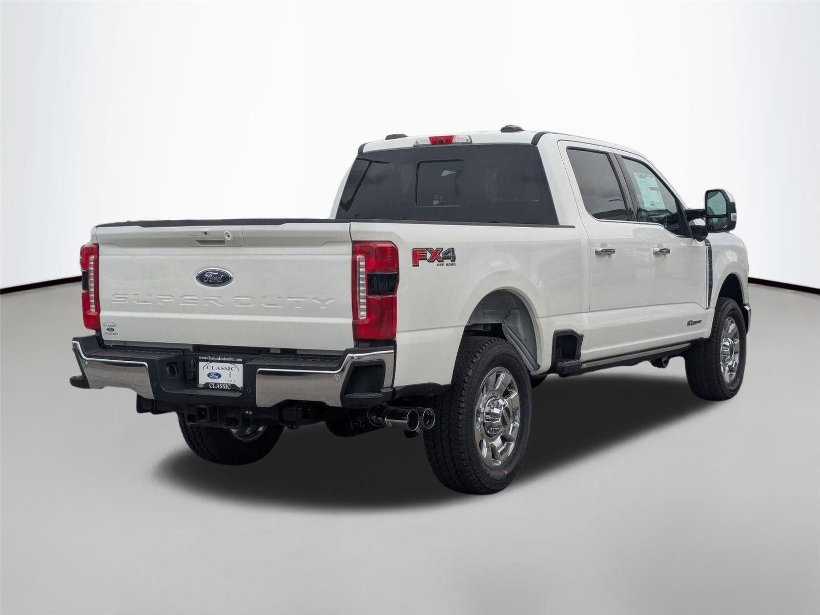 New 2025 Star White Metallic Tri-Coat Ford LARIAT image 5