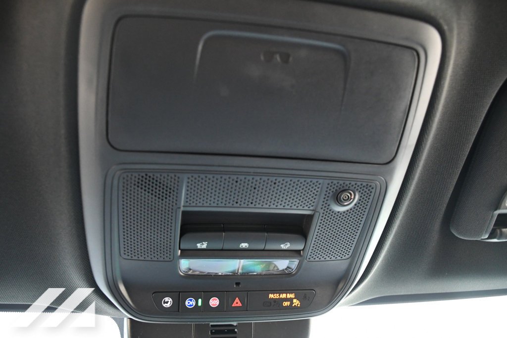 2027 Chevrolet Traverse LT - Photo 20