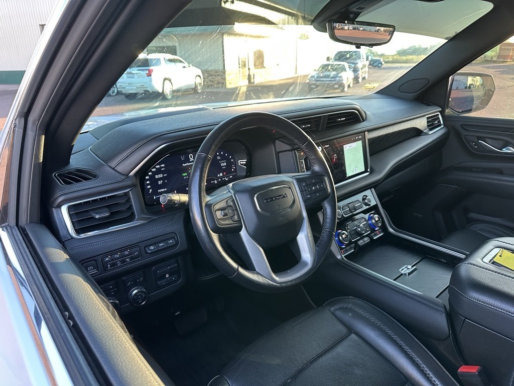 2022 Gmc Yukon XL Denali photo 2