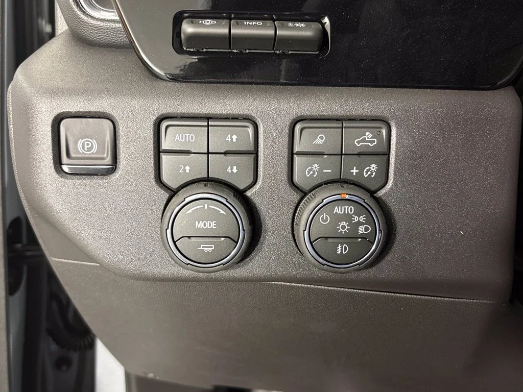 New 2026 Sterling Gray Metallic Chevrolet High Country image 28