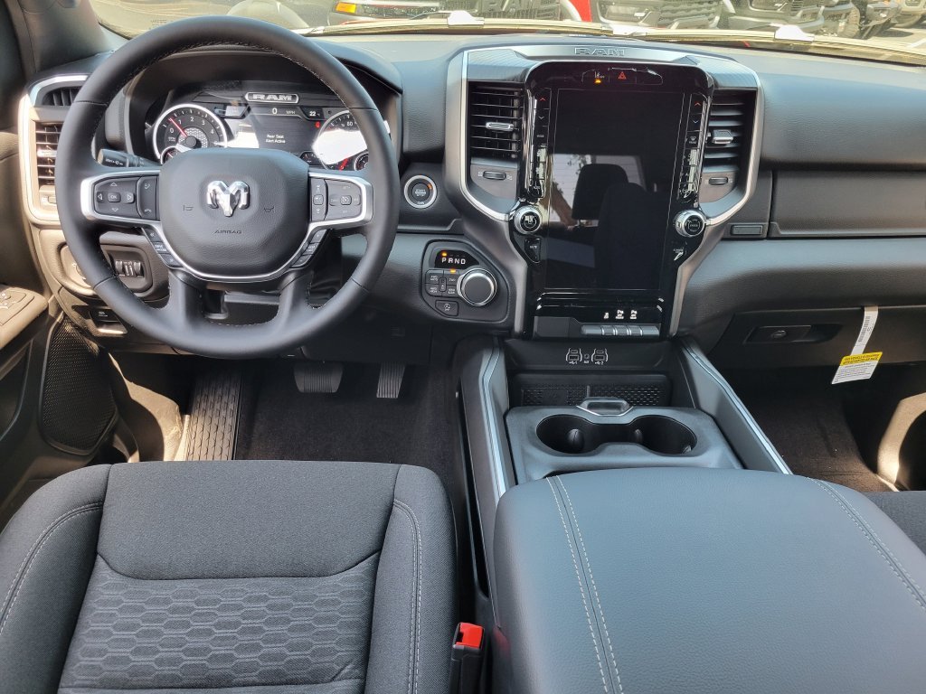 2026 Ram Ram 1500 Pickup photo 4