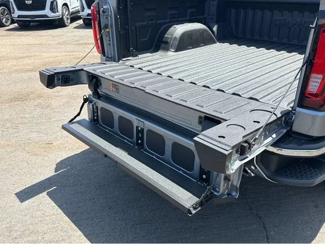 2026 GMC Sierra 1500 SLT - Photo 32