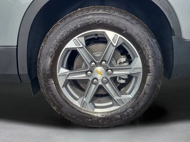 New 2026 Sterling Gray Metallic Chevrolet 2LT image 35