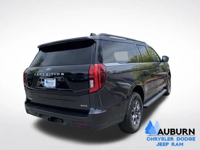 Used 2025 Gray Ford Active image 7