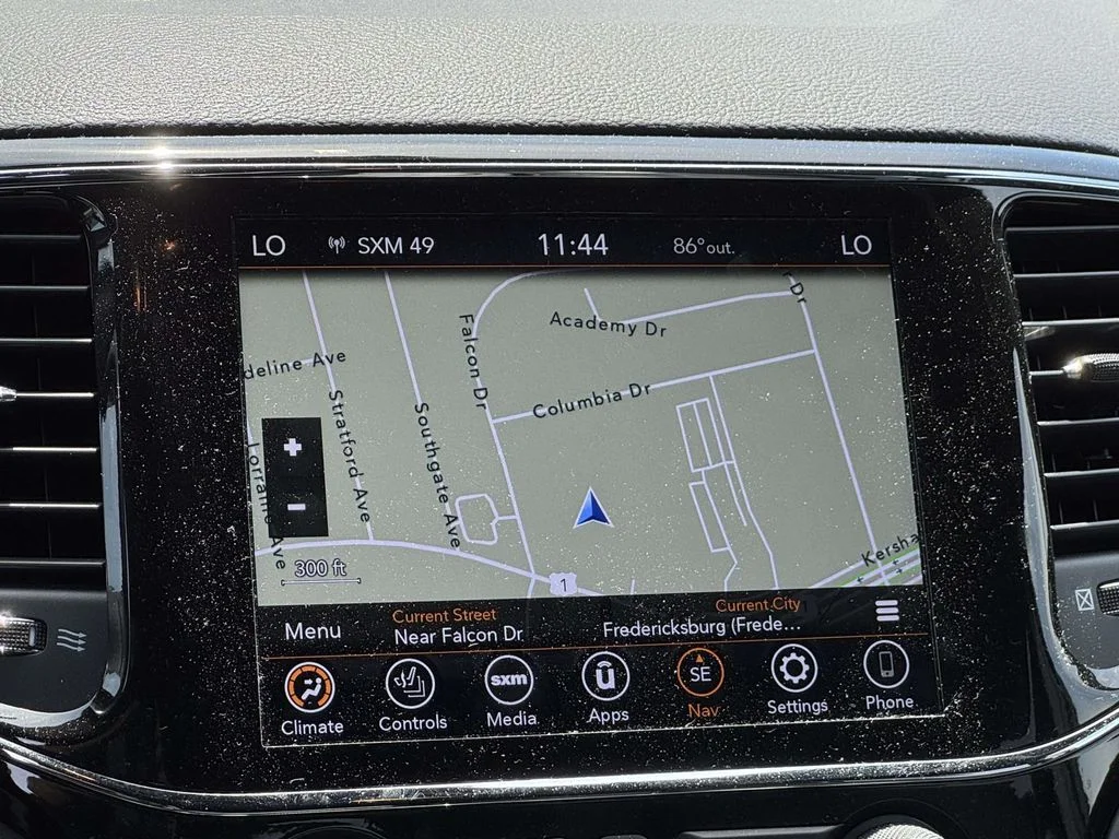 Used 2021 Gray Jeep Laredo X image 17