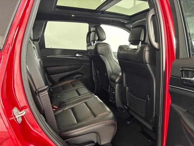 Used 2021 Red Jeep Trailhawk image 35