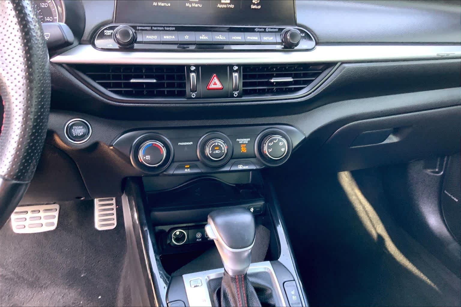 Used 2021 Snow White Pearl Kia GT image 32